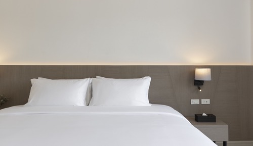 Deluxe Room, 1 King Bed, Terrace (Pool)