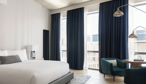 Suite, 1 King Bed, Accessible (Historic Pythias)