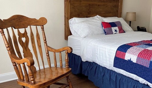 Standard Single Room, 1 Bedroom, Non Smoking (Wheelchair Accessible Interior Entrance)