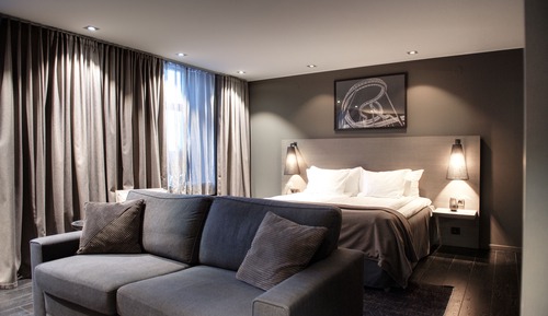 Family Room, City View (SPA not included)