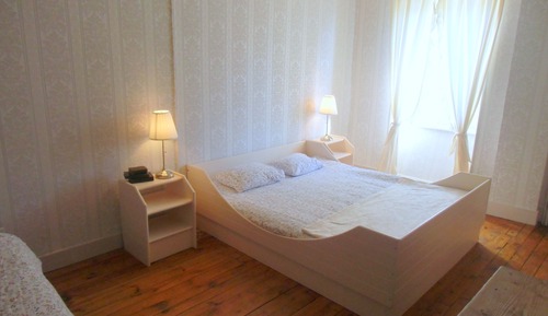 Triple Room, Shared Bathroom