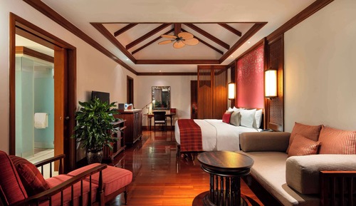 Deluxe River View Room