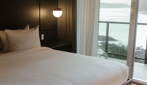 Premium Studio, 1 King Bed, Ocean View