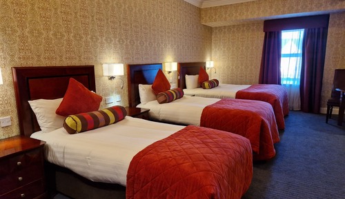 Classic Triple Room, Multiple Beds, Non Smoking, Ensuite