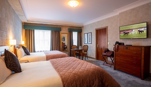 Classic Twin Room, 2 Queen Beds, Non Smoking, Ensuite