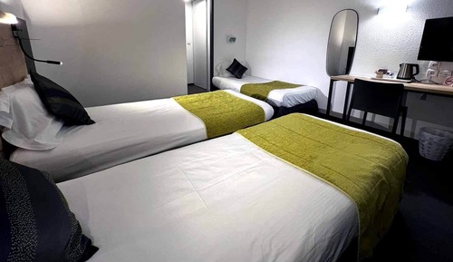 Superior Triple Room