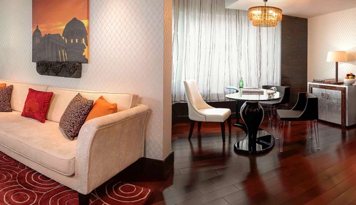 Suite, 1 King Bed (Prestige)