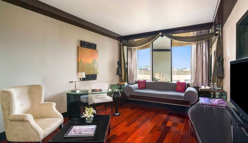 Junior Suite, 1 King Bed
