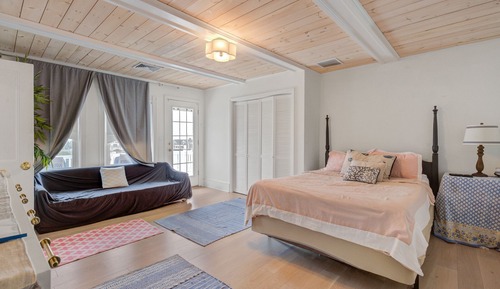 Room, Private Bathroom (Room 14 - The Lakeview with Balcony Max 2 people)