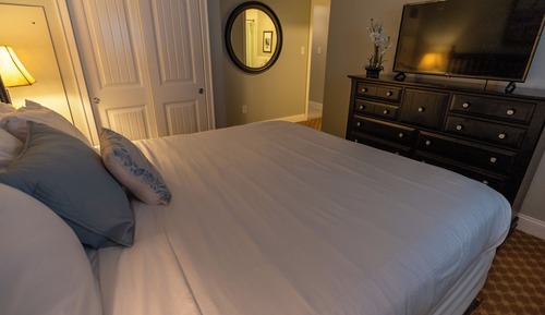 Lanai One Bedroom Suite