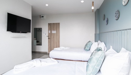 Classic Twin Room