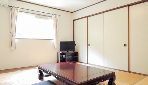 Japanese Style Room, Shared Bathroom