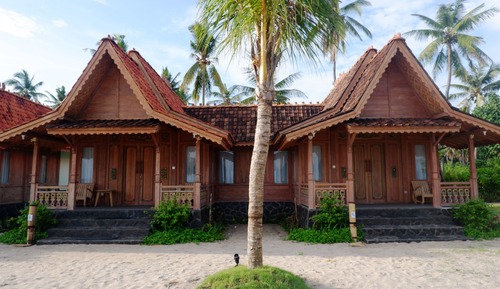 Deluxe Connecting Room Beachfront View