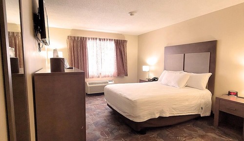 Room, 1 Queen Bed (Main Hotel)