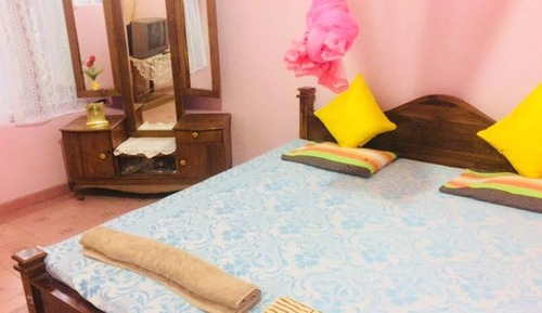 Basic House, 1 Double Bed, Smoking