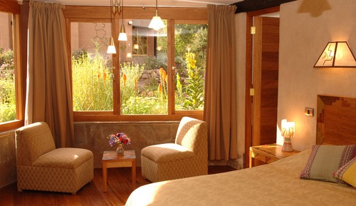 Superior Twin Room, 2 Queen Beds, Private Bathroom, Garden View (Luxury - 2 Queen Beds)