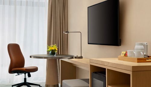 Room, 2 Twin Beds (Den, No Sofa Bed)