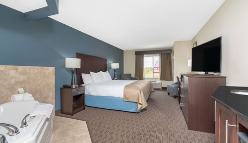 Suite, 1 King Bed, Non Smoking