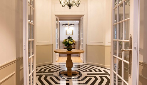 Presidential Room