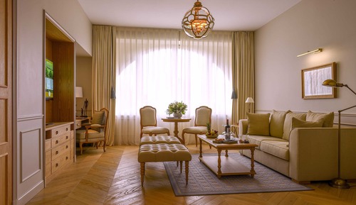 Suite