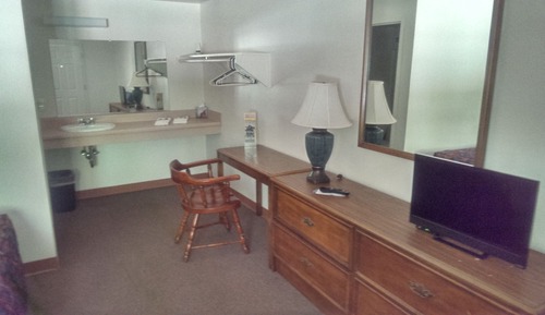 Basic Room, 2 Double Beds, Non Smoking