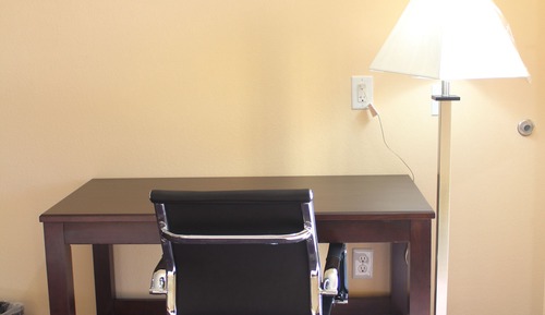 Suite, 2 Queen Beds, Accessible
