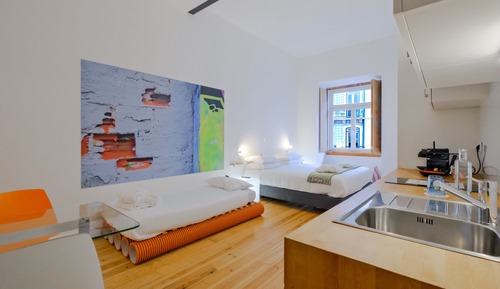 Studio, City View