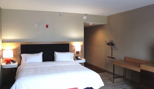 Room, 1 King Bed, Accessible (Hearing)