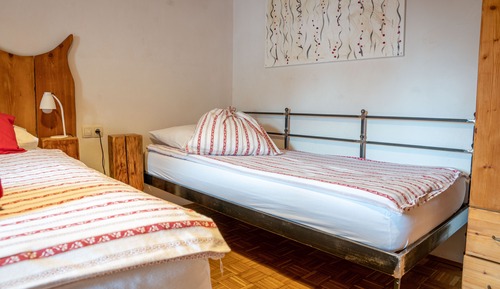 Apartment, 2 Bedrooms, Balcony, Mountain View (6)