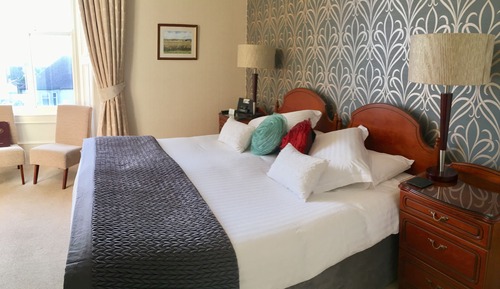 Double Room, 1 King Bed