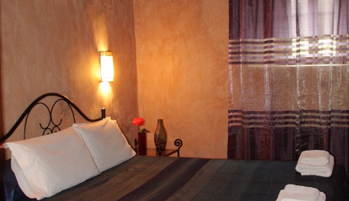 Double Room (Grenat)