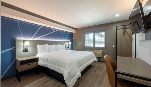 King Room  (Non Smoking)