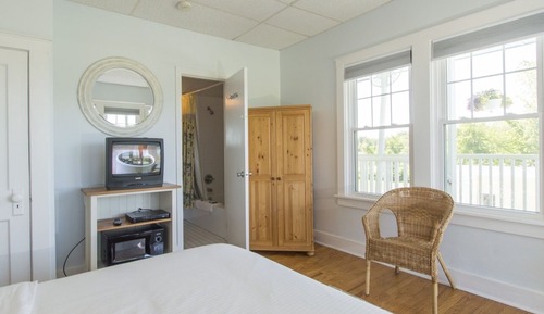 Suite, Private Bathroom (Beach House 2nd Floor)