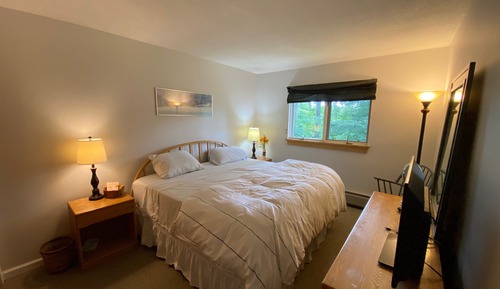 Condo, 2 Bedrooms (Woods Village 08)