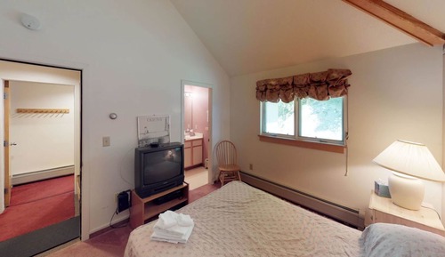 Townhome, 2 Bedrooms (+ Loft - Woods Village 43)