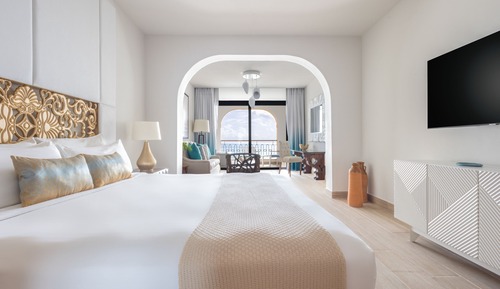 Junior Suite, 1 King Bed, Balcony, Ocean View (Premium Luxury)