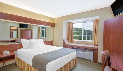 Room, 1 Queen Bed, Non Smoking