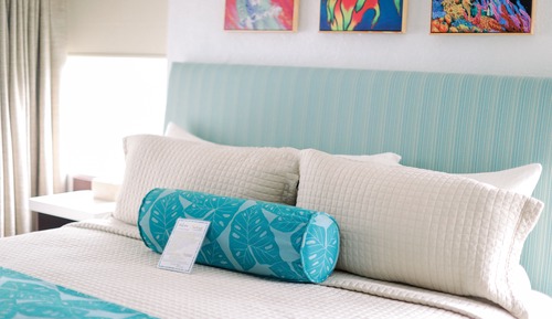 Studio, 1 King Bed, Patio