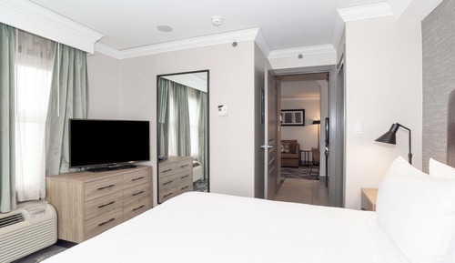 Standard Suite, 1 King Bed with Sofa bed, Kitchenette