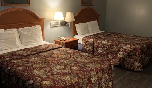 Room, 2 Queen Beds, Smoking