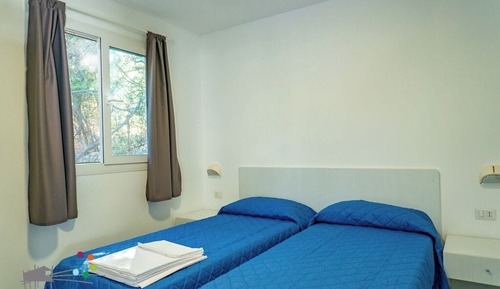 Family Bungalow, 1 Bedroom, Mountainside (Smeraldo)