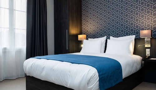 Superior Room, 1 Queen Bed, Non Smoking