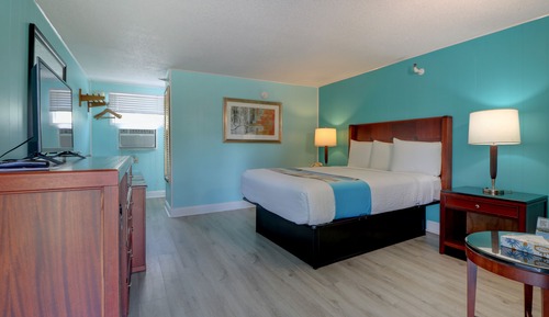 Standard Room, 1 Queen Bed