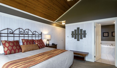 Cottage, Lakeside (Suite)
