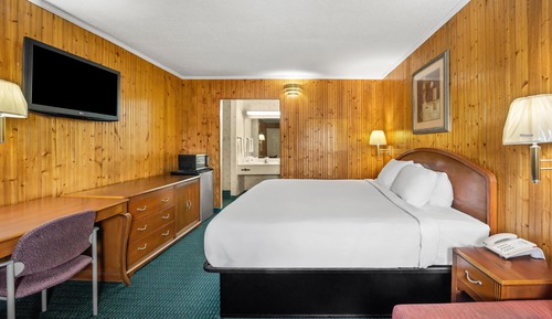 Room, 1 King Bed, Non Smoking