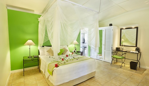 Garden Bungalow