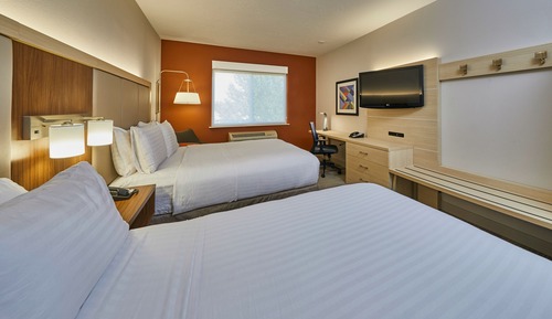 Suite, 2 Queen Beds