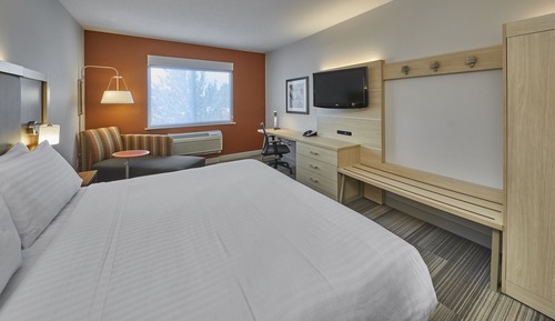 Standard Room, 1 King Bed