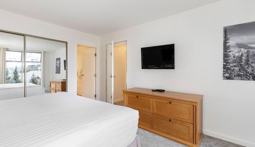 Condo, 2 Bedrooms (Unit 305)