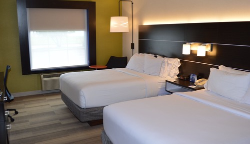 Standard Room, 2 Queen Beds, Accessible (Communications)